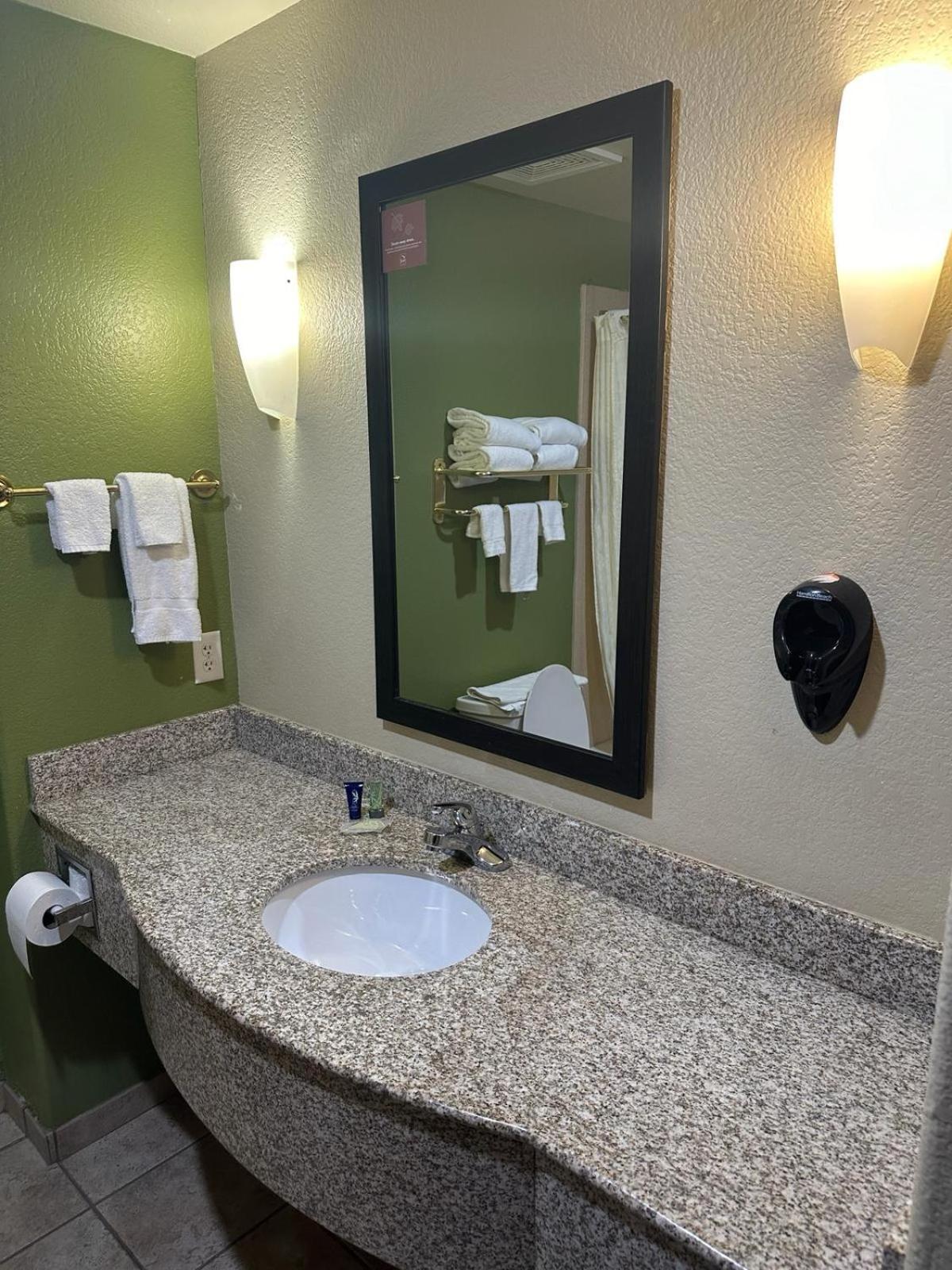 Sleep Inn & Suites At Six Flags San Antonio Esterno foto